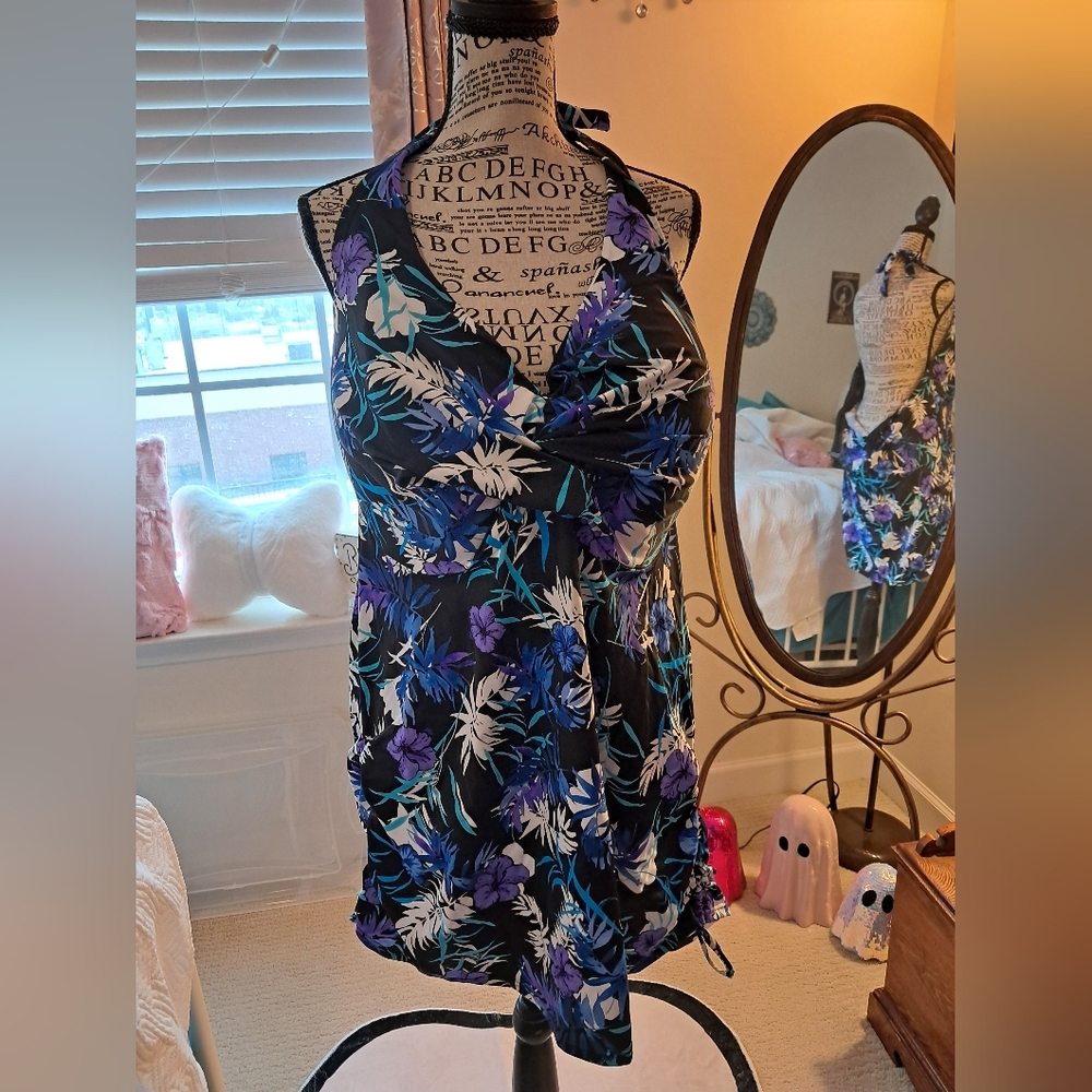 Undrewire Tankini Top Only Sz 26